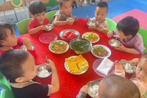 BỮA ĂN THÂN THIỆN - NIỀM VUI CỦA TRẺ MỖI NGÀY